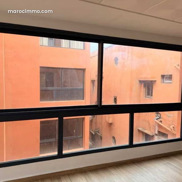 Office for Rent 105.0 m² in Marrakech, Gueliz — 2