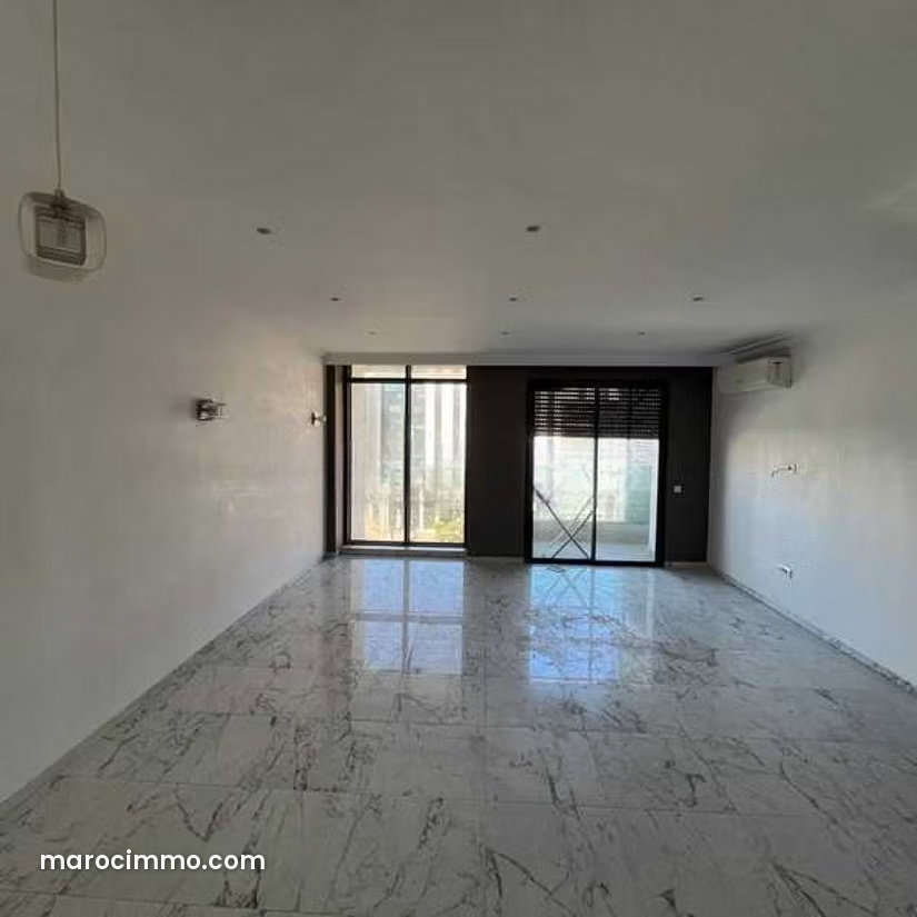 95 m² Office for Rent in Casablanca Finance City — Casablanca