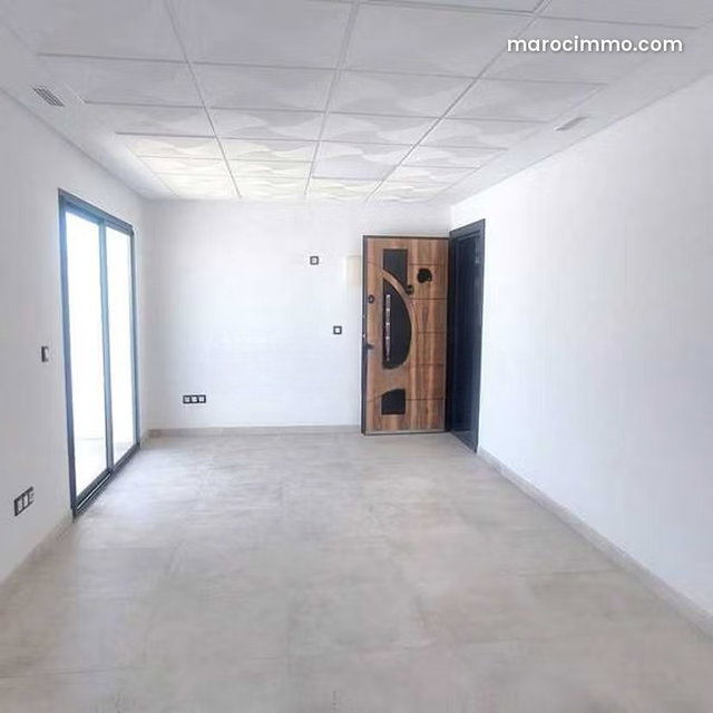 Bureau à Louer de 57.0 m² à Casablanca, Zone Industrielle Ain Sebaa — 5