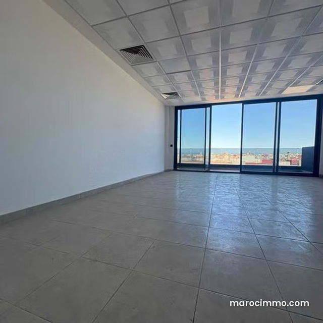 Bureau à Louer de 80.0 m² à Casablanca, Oulfa — Casablanca