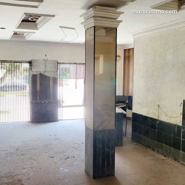 Local commercial à Vendre de 237.0 m² à Casablanca, Palmier Maarif — 2