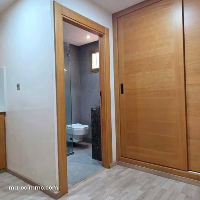Bureau à Vendre de 50.0 m² à Casablanca, Racine — 4