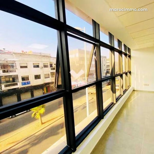 83.0 m² Office for Rent in Casablanca, Oulfa — 3