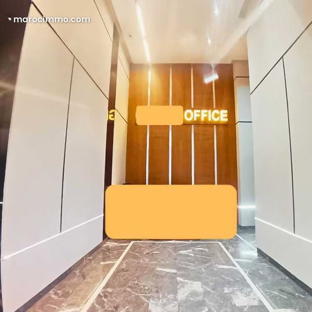 Bureau à Louer de 79.0 m² à Casablanca, Oulfa — 2