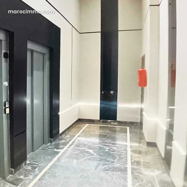 Bureau à Louer de 79.0 m² à Casablanca, Oulfa — 5