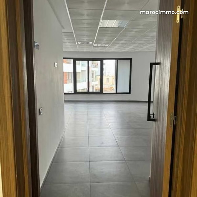 Bureau à Vendre de 94.0 m² à Casablanca, Hopitaux — 5