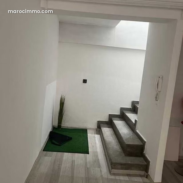 Local commercial à Vendre de 125.0 m² à Rabat, Hassan — 2