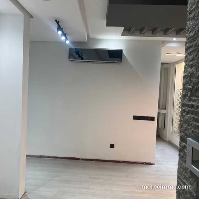 Local commercial à Vendre de 125.0 m² à Rabat, Hassan — 3