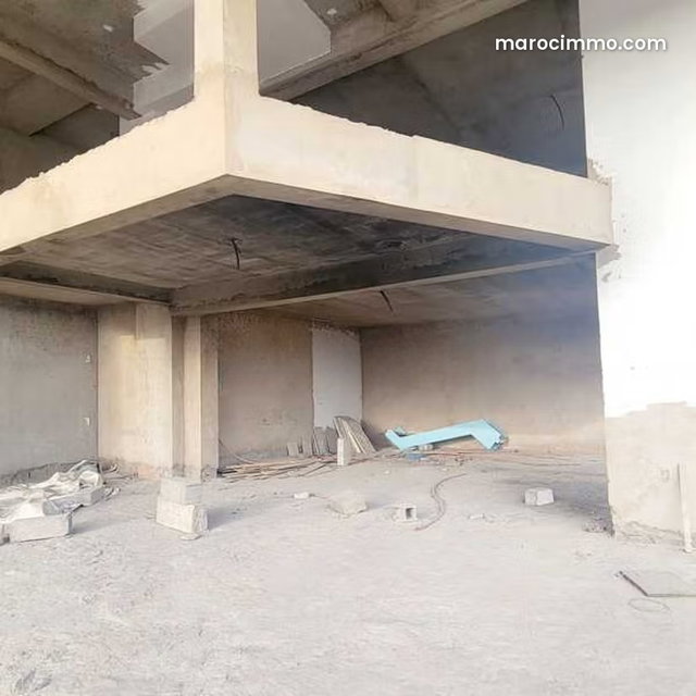 Local commercial à Vendre de 189.0 m² à Casablanca, Casablanca Finance City — 3