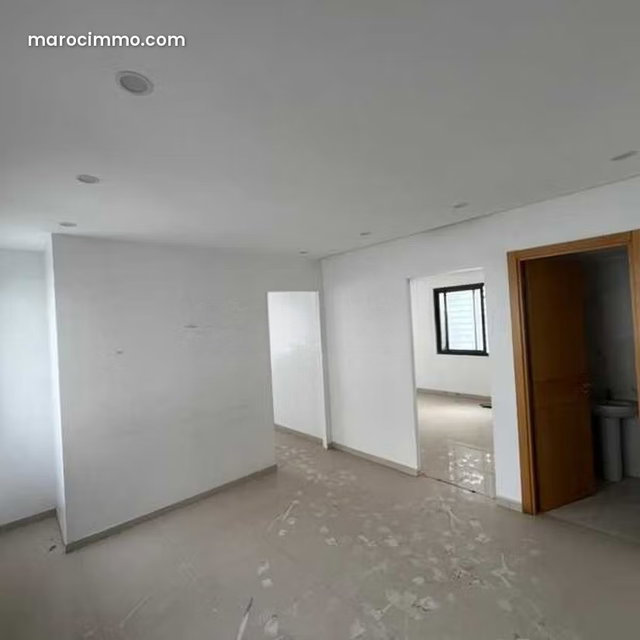 Bureau à Louer de 63.0 m² à Casablanca, Californie — 2