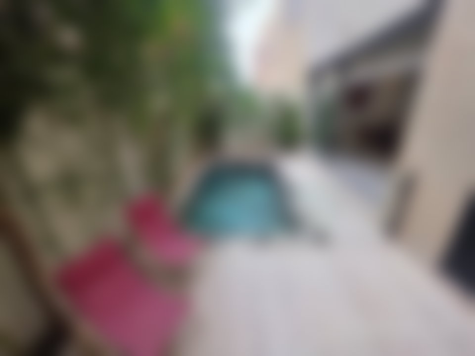 فيلا مفروشة فاخرة للإيجار بطريق أميزميز مراكش