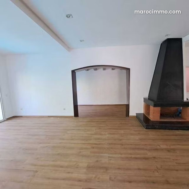 Bureau à Louer de 293.0 m² à Casablanca, Ain Diab — 3