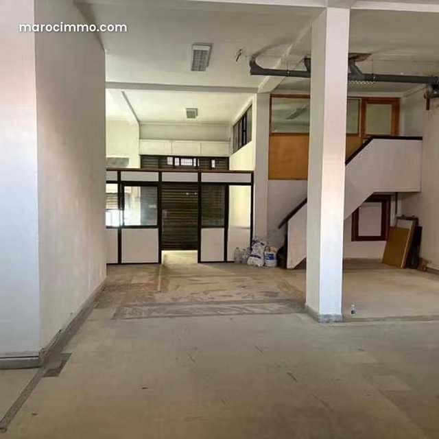 Local commercial à Vendre de 362.0 m² à Casablanca, Hopitaux — 5