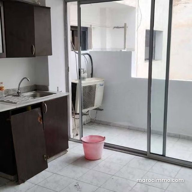 Bureau à Louer de 175.0 m² à Casablanca, Racine — 2