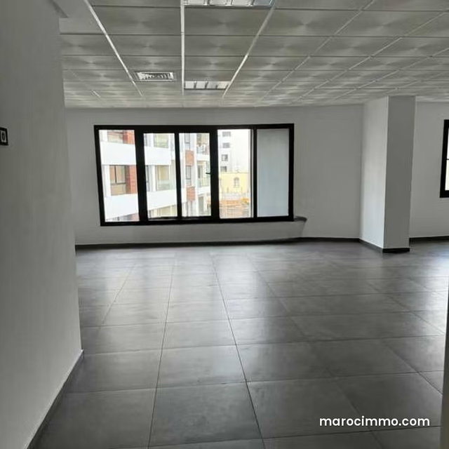Bureau à Louer de 94.0 m² à Casablanca, Hopitaux — 3