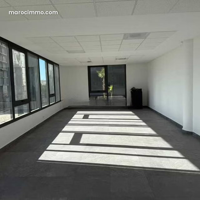 Bureau à Louer de 77.0 m² à Casablanca, Casablanca Finance City — 2