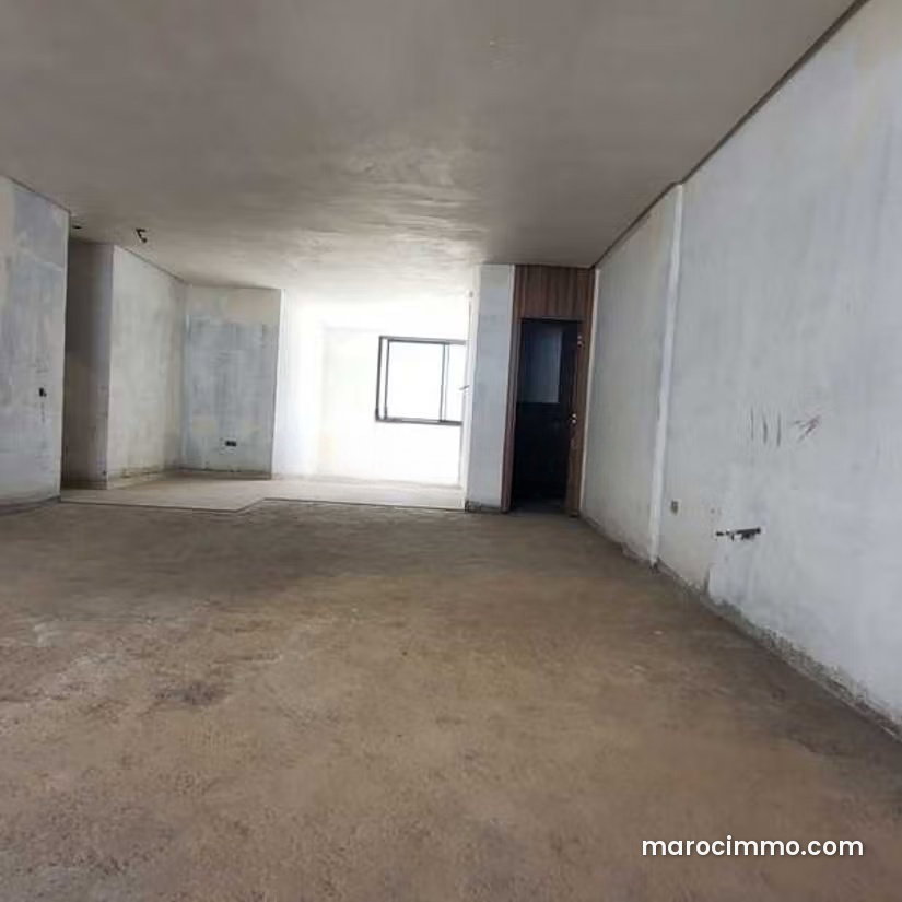 Bright 78 sqm office in Franceville, Casablanca for rent — Casablanca