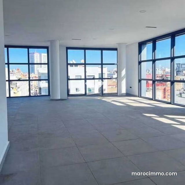 Office for Rent in Casablanca, Maarif Extension - 73.0 m² — Casablanca