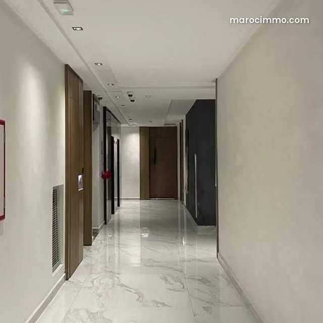 Bureau à Louer de 72.0 m² à Casablanca, Ain Chock — 2