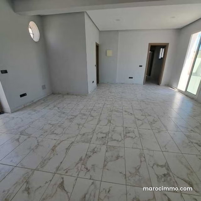 Bureau à Louer de 246.0 m² à Casablanca, Quartier Bd Med V — 4