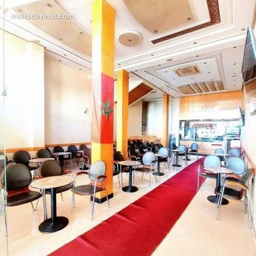 Local commercial 211 m², Ain Sebaa, Casablanca — Casablanca