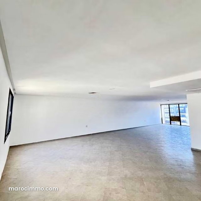 Bureau à Louer de 92.0 m² à Casablanca, Oulfa — 4