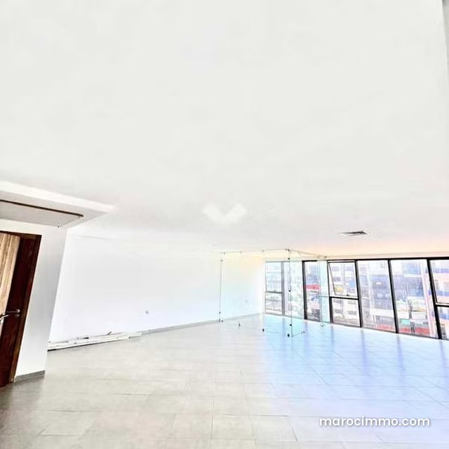 Bureau à Louer de 69.0 m² à Casablanca, Oulfa — 4
