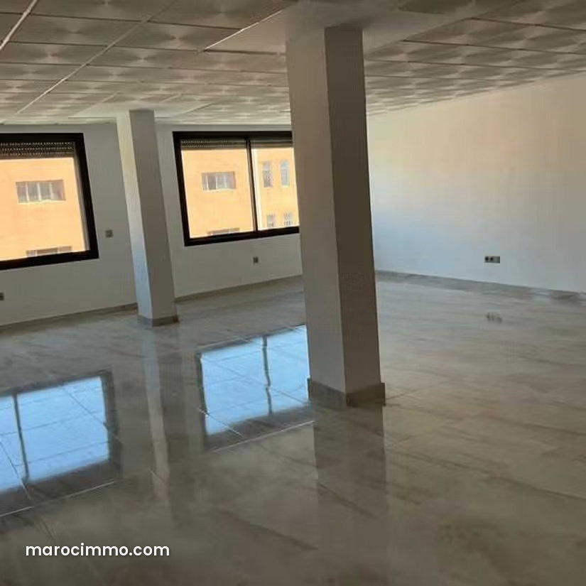 98 sqm Office in the Heart of Ain Sebaa, Casablanca — Casablanca