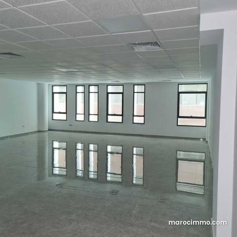 105 m² Office for Rent in Sidi Maarouf, Casablanca — Casablanca