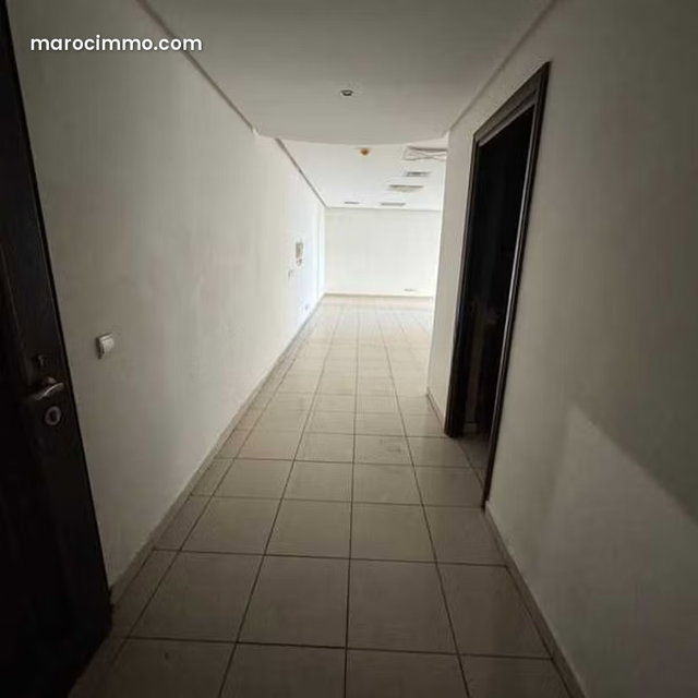 Bureau à Louer de 87.0 m² à Casablanca, Hopitaux — 3