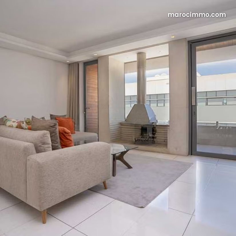 148 m² Dual-Aspect Apartment, Maarif, Casablanca — Casablanca