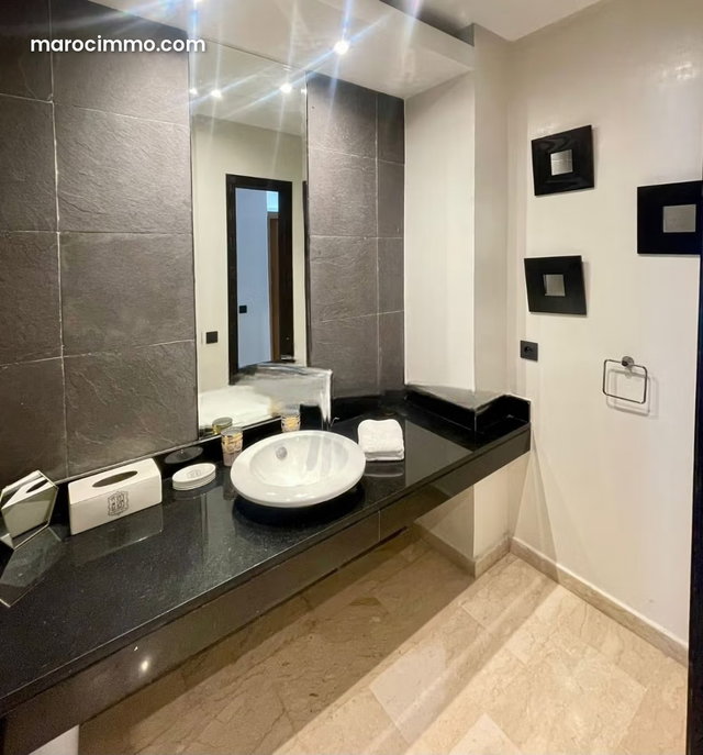 Apartment for rent in West Bourgogne, Casablanca. 3 bedrooms. Attic — 5