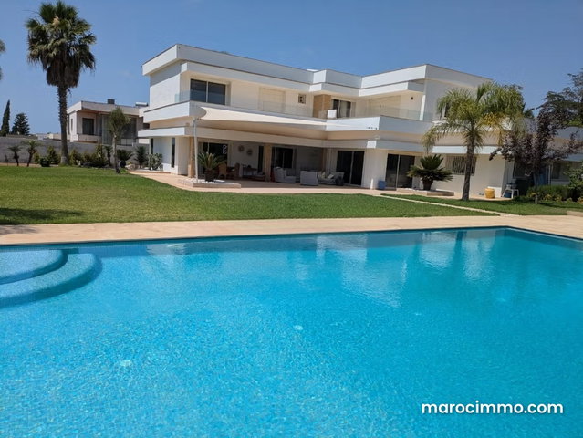 Villa meublé à louer à Route de Zaer km 11 — 2