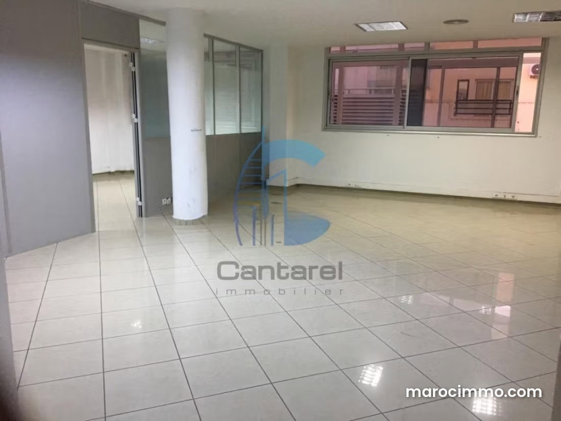 96 sqm Commercial Premises for Rent in Aïn Chock, Casablanca — Casablanca