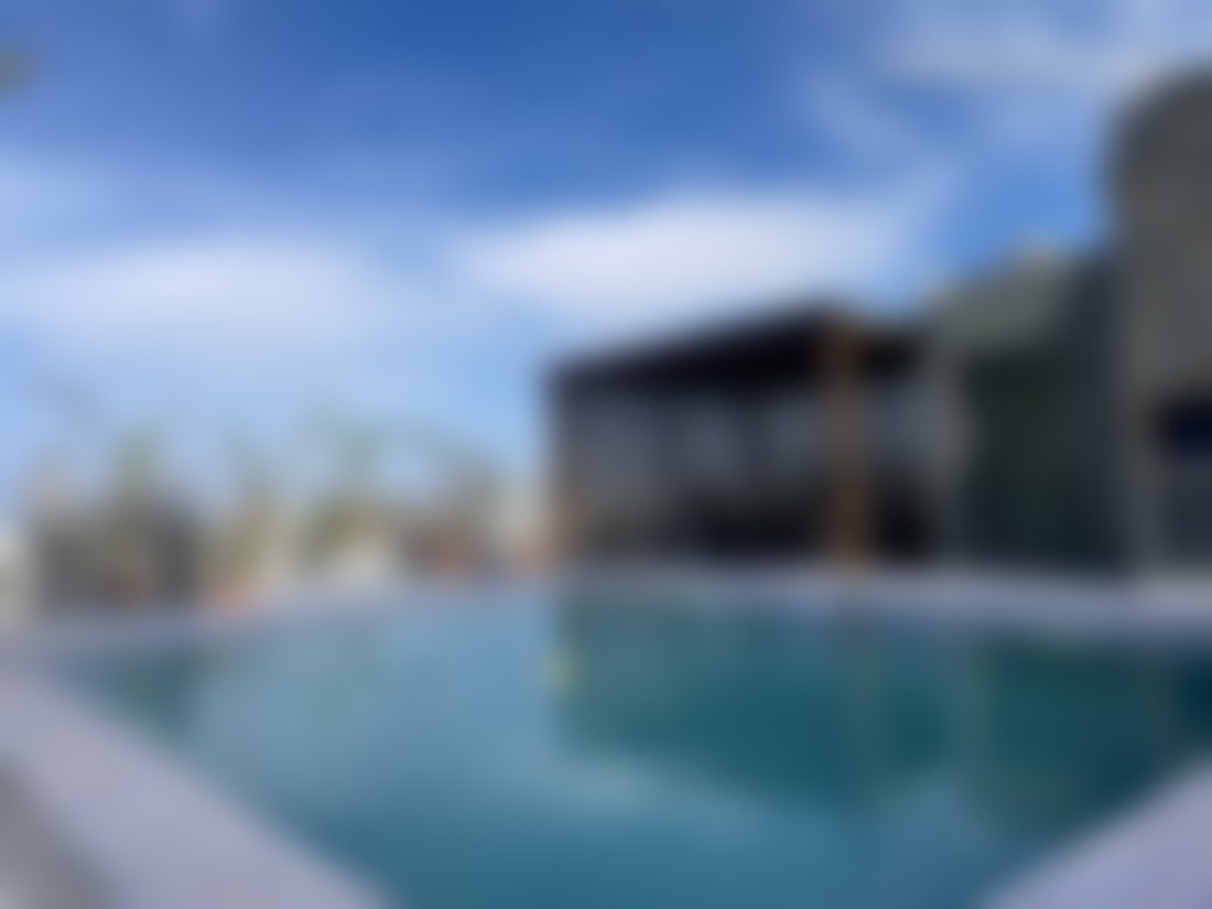 Villa 400 m² vue mer et double piscine à Dar Bouazza