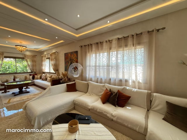Villa à vendre 300 m², 4 chambres Azzouzia Marrakech — 3