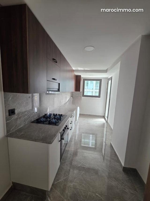 Bel appartement à louer à CFC — 4