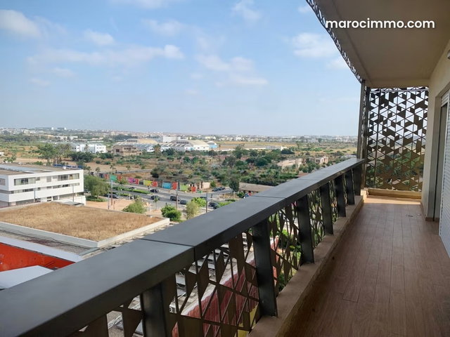Superbe appartement vide meublé à louer à CFC — 2