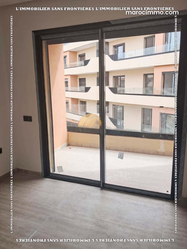 Studio neuf haut standing avec piscine à vendre, Guéliz Marrakech — 5