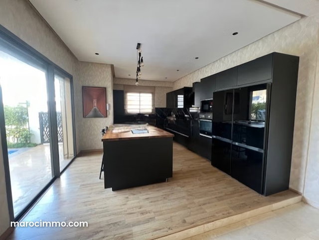 TAMARIS – Location Superbe Villa Meublée 3 CH — 4