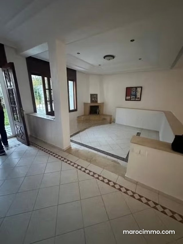 Villa FOR RENT located in SOUISSI Rabat — 3