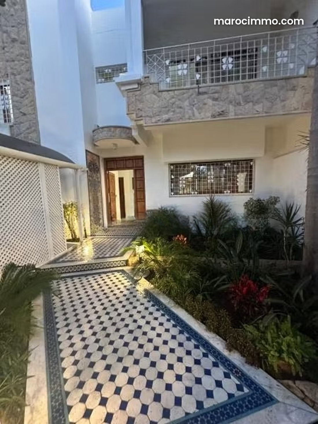 3-Bedroom Villa with Garden for Rent, Souissi, Rabat — Rabat