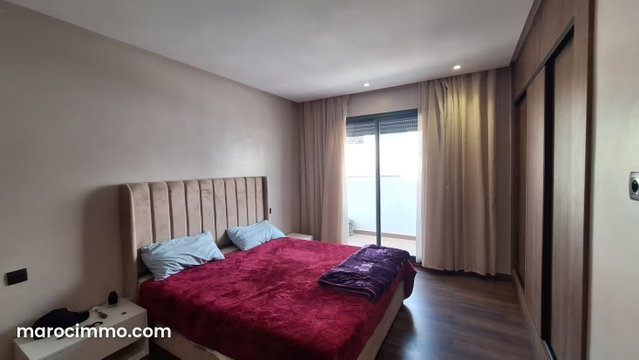Appartement en location à Oulfa. Superficie 109 m². Ascenseur et places de parking — 5