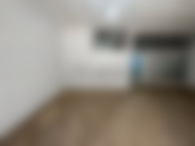 محل تجاري واسع للبيع بحي بورغون في الدار البيضاء — 4