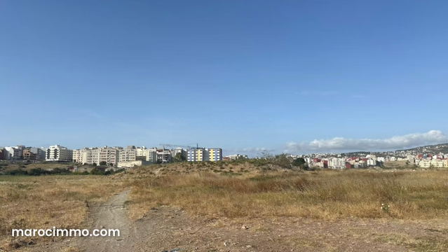 Terrain Zone Immeuble Tanger Proximité Gare TGV — Tanger