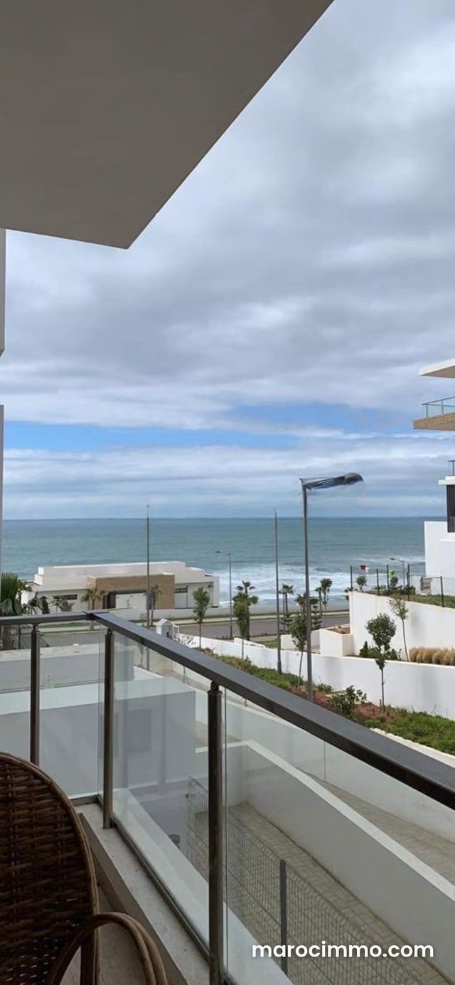 Bel appartement à vendre à Sidi Bouknadel. 2 belles chambres. Ascenseur et terrasse — 2