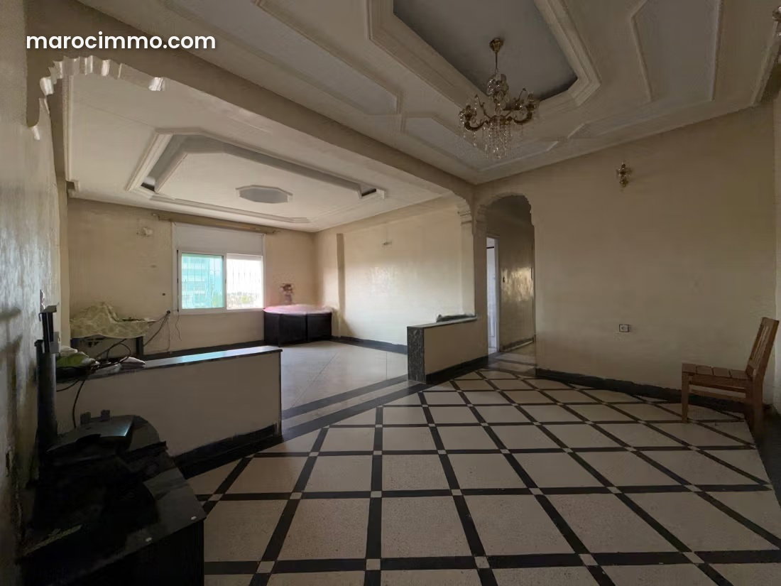 Appartement 90 m² à rénover au Centre de Fès — Fès