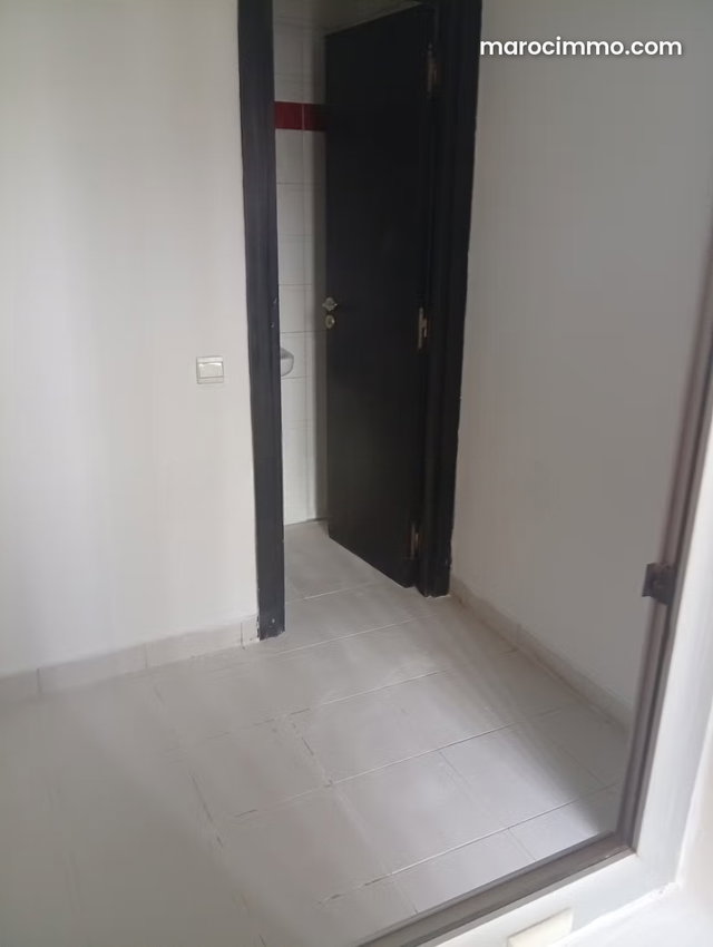Appartement 3 chambre salons une chambre de bonne — 2