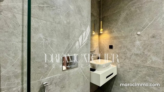 Studio 65m BD Taddart Californie — 3