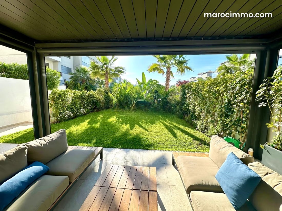 260 m² Apartment with Terrace and Swimming Pool in Ville Verte Bouskoura — Bouskoura